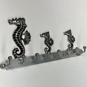 Anthropologie Decorative Wall Hook Rack Seahorse Pewter 8 Hooks India 10”